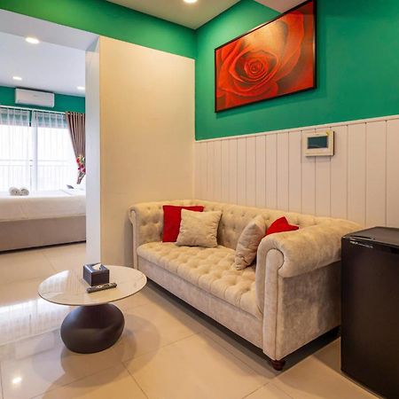 Otis Soho Saigon Balcony Apartment Ho Chi Minh City Bagian luar foto